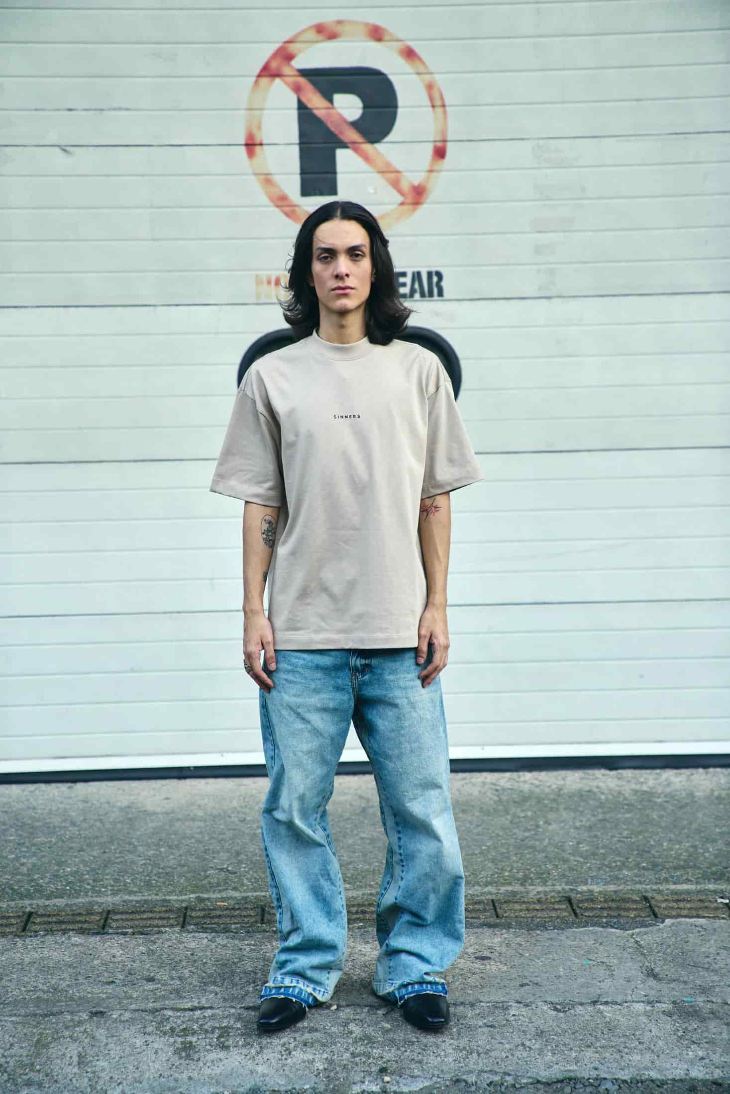 SINNERS LOGO BUTTER T-SHIRT - miniatura 2