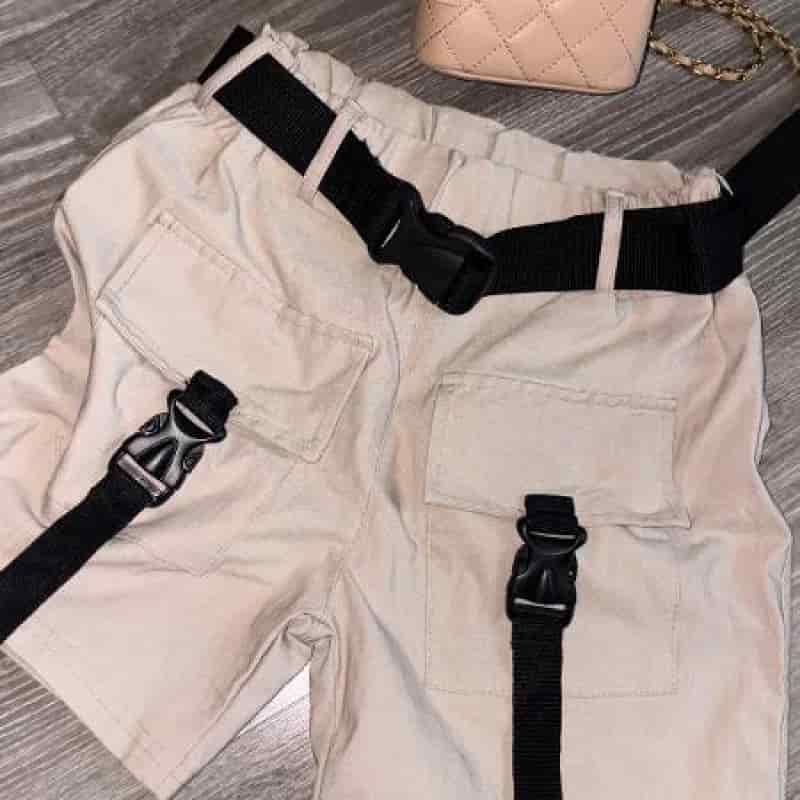 SHORT NUDE TIPO CARGO - miniatura 1