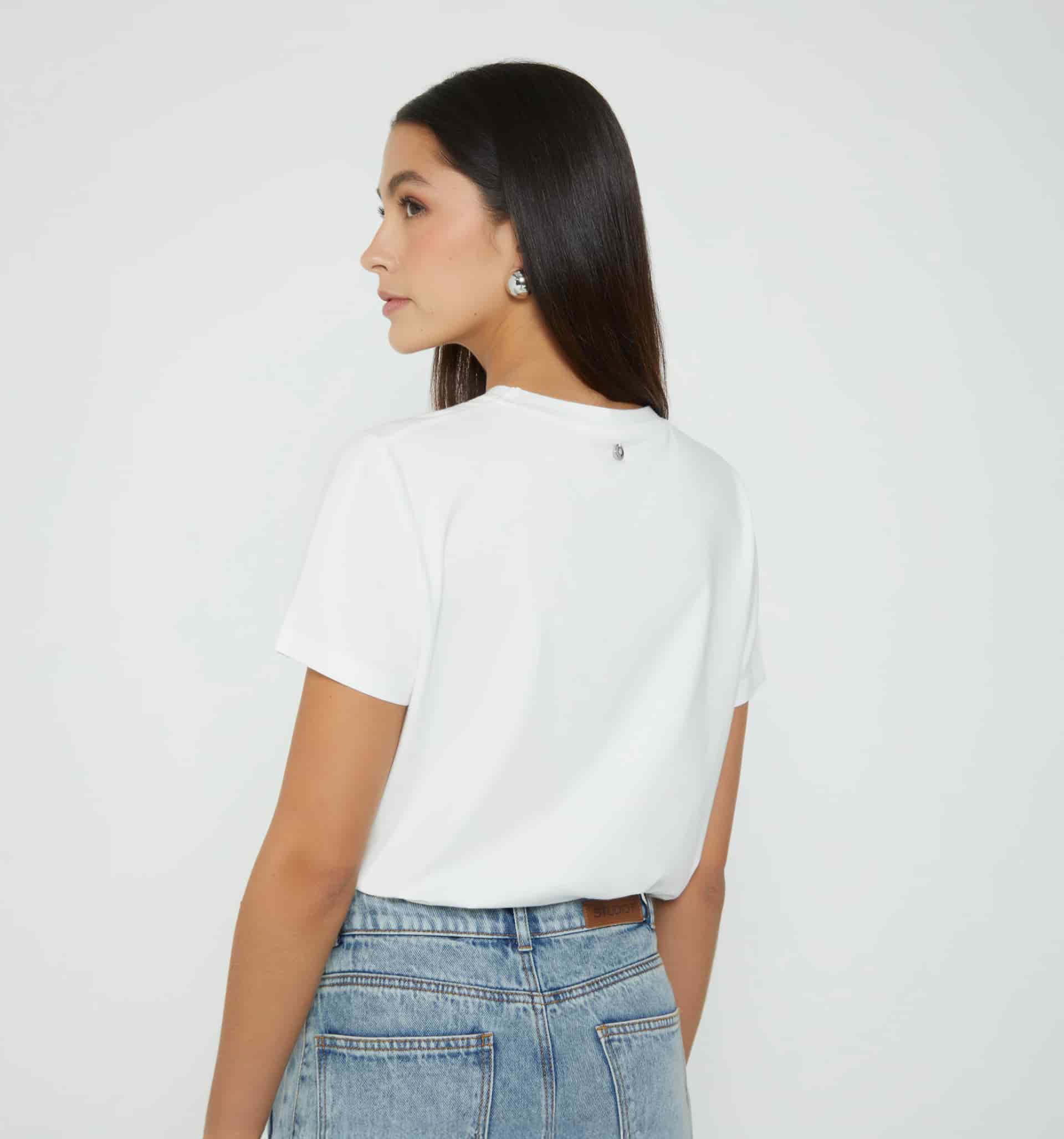 Camiseta con aplique frontal - miniatura 4