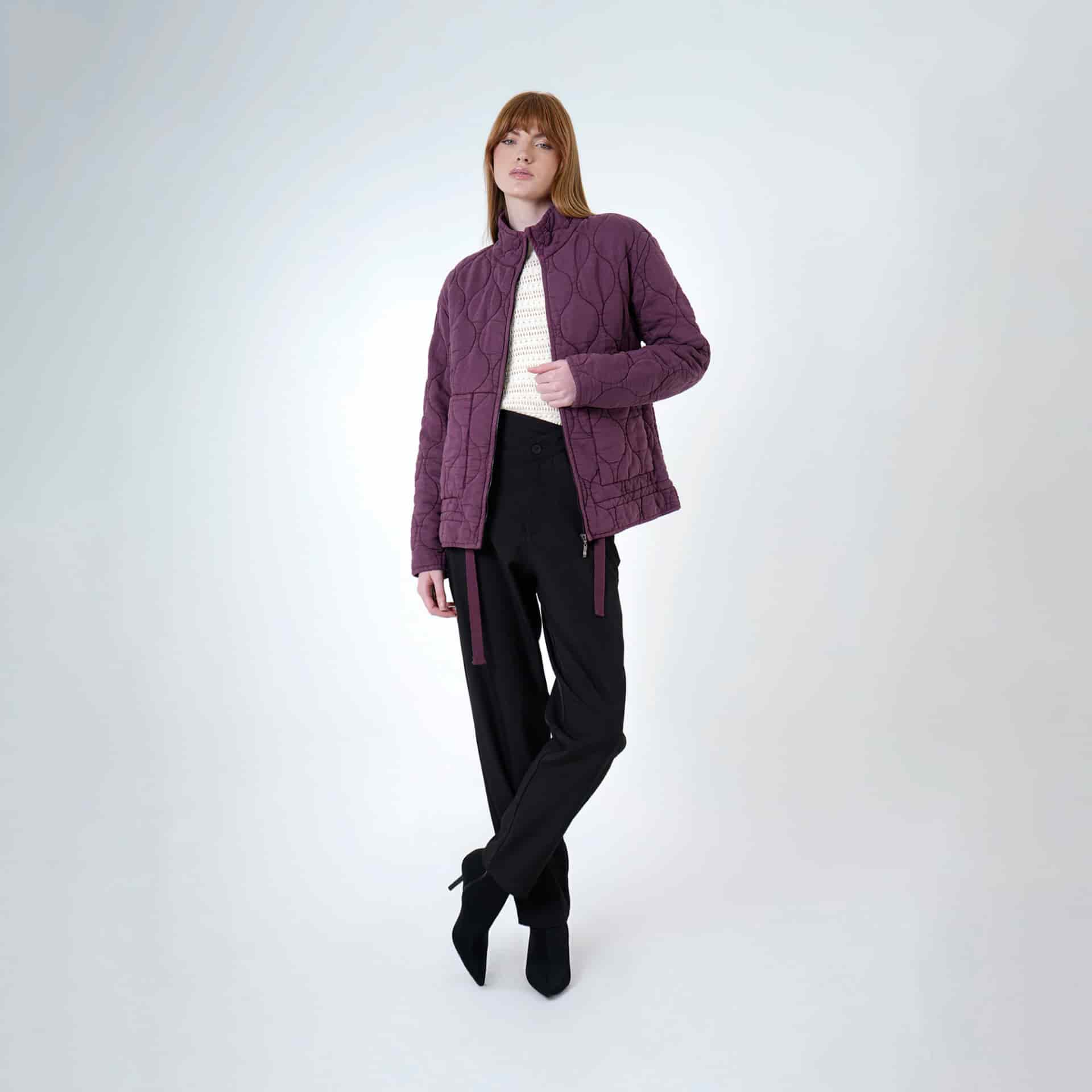 Chaqueta acolchada manga larga cuello alto con bolsillos de parche - miniatura 4