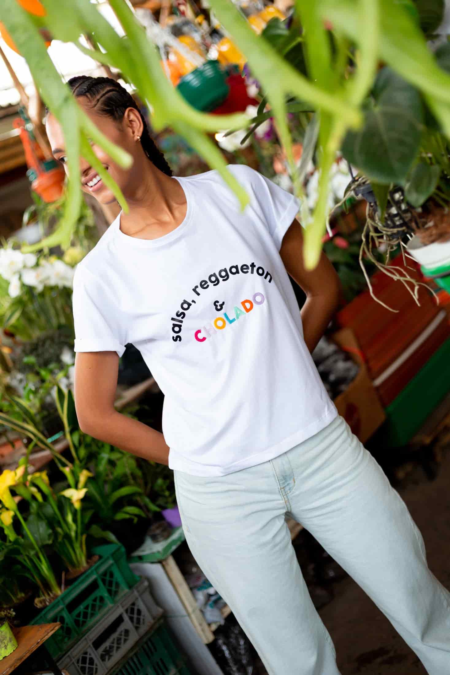 Salsa, Reggaeton & Cholado Embroidered Oversized Tee - miniatura 1