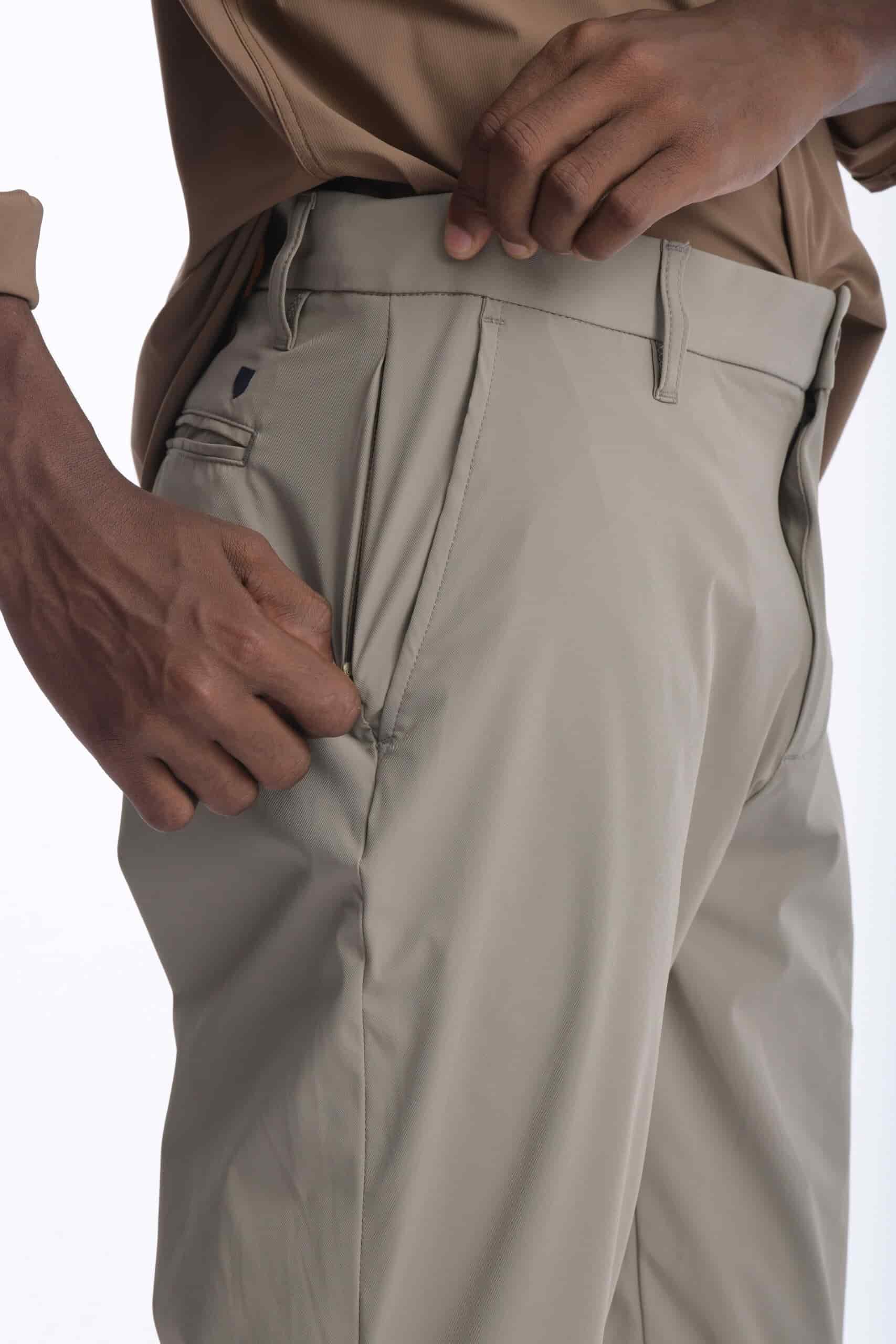 Pantalón Smart Tech Beige Oscuro - miniatura 2