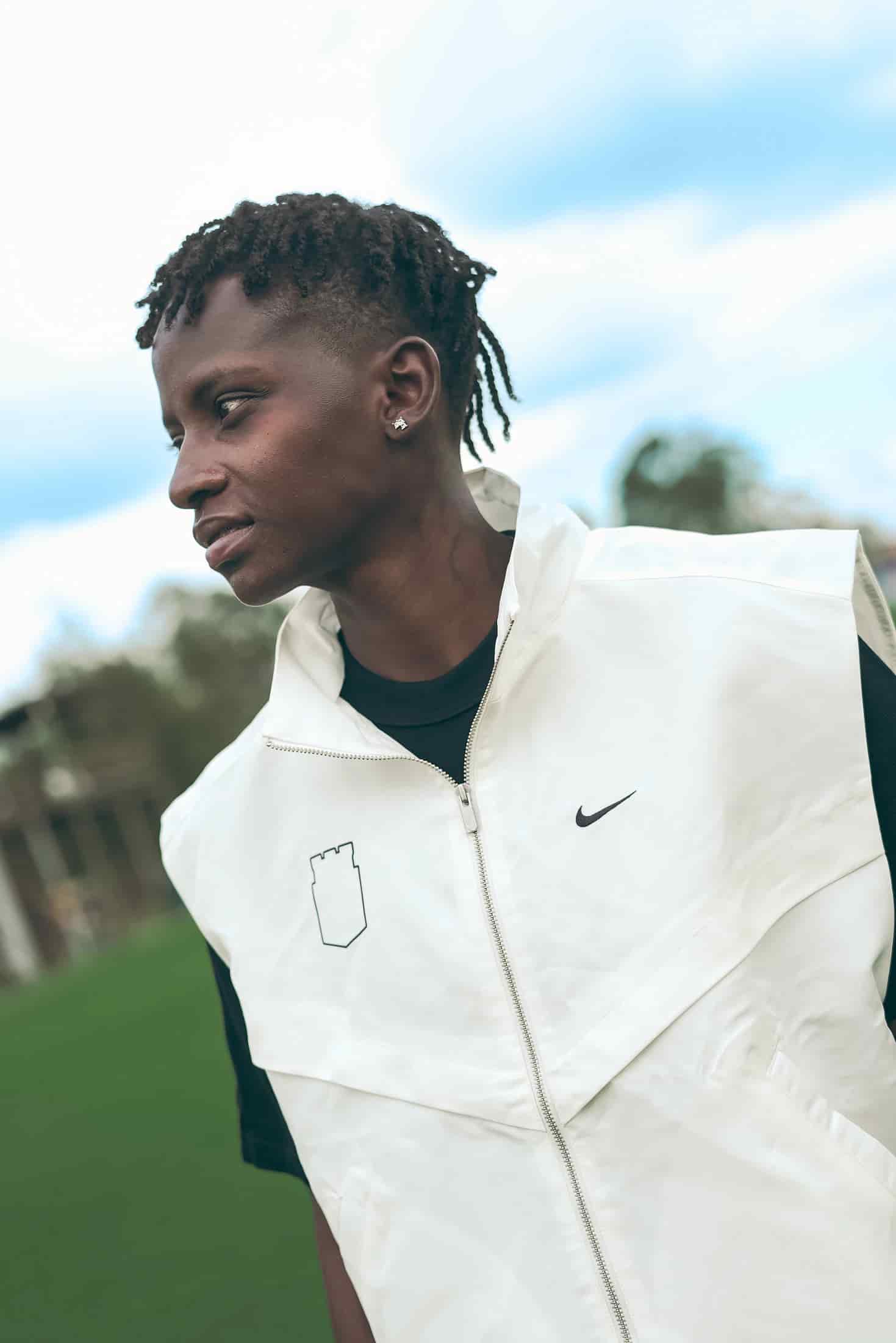 CHALECO BLANCO NIKE - miniatura 3