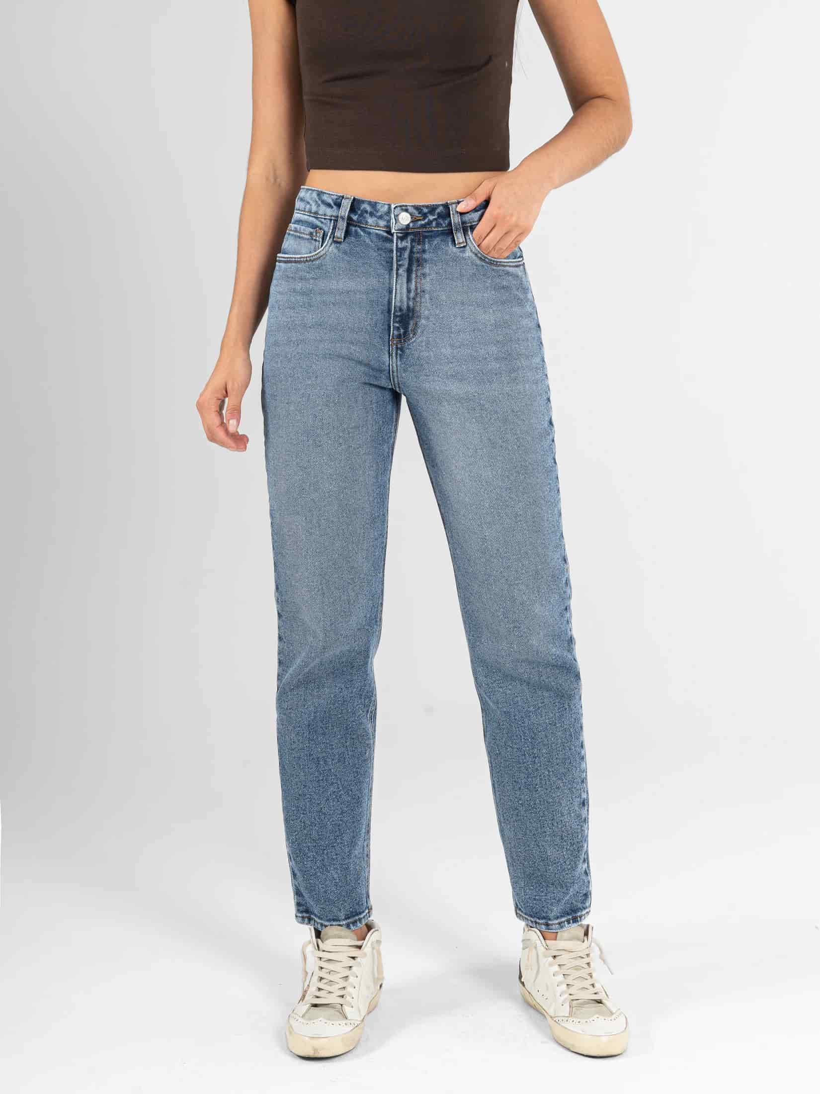 Ref: 066590 Jean Mom fit, slim cropped, stretch, tiro alto, tono azul medio - miniatura 1