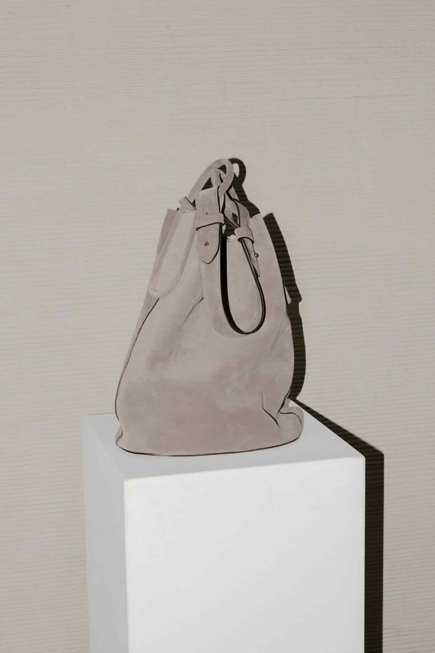 Pre-Order Tierralta Tote Suede Taupe - miniatura 3