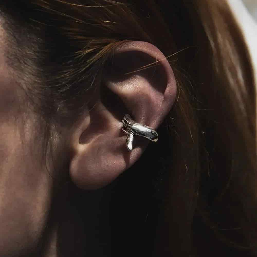 Earcuff Ballena jorobada - miniatura 2