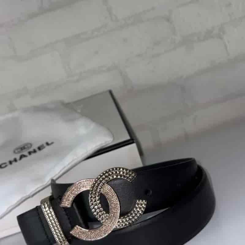 CORREA CHANEL NEGRA ENCHAPE - miniatura 2