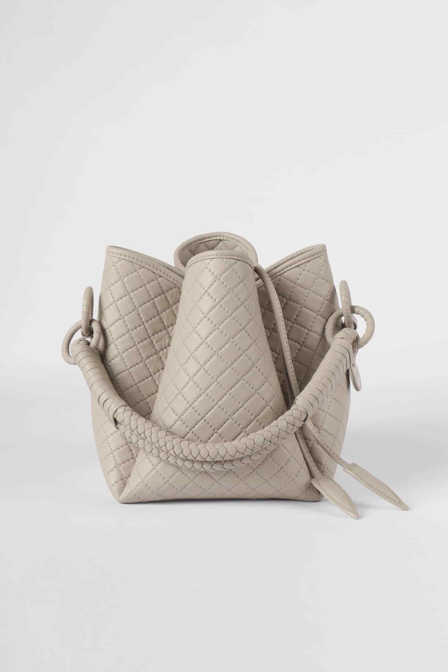 Tulip Bucket Bag, Off-white. - miniatura 1
