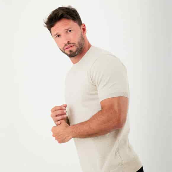 T-SHIRT BASICO TEJIDO HOMBRE - miniatura 10