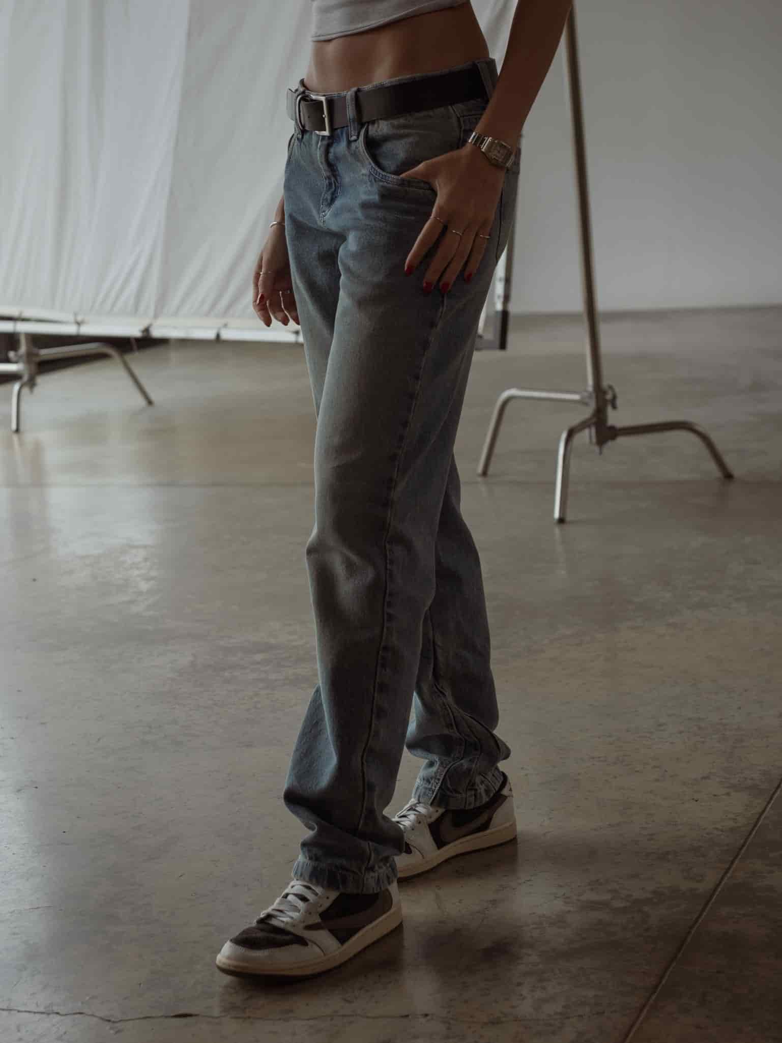LOW STRAIGHT JEAN - MEDIUM DIRTY BLUE - miniatura 3