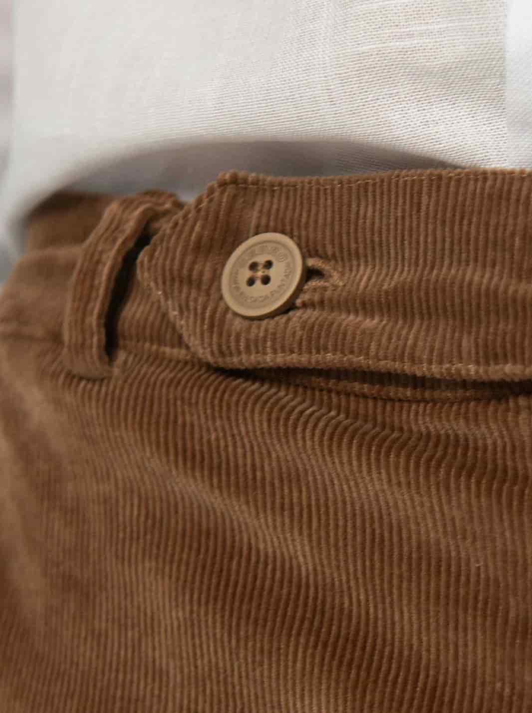 PANTALÓN DE PANA CON PRETINA CRUZADA | HOMBRE - miniatura 3