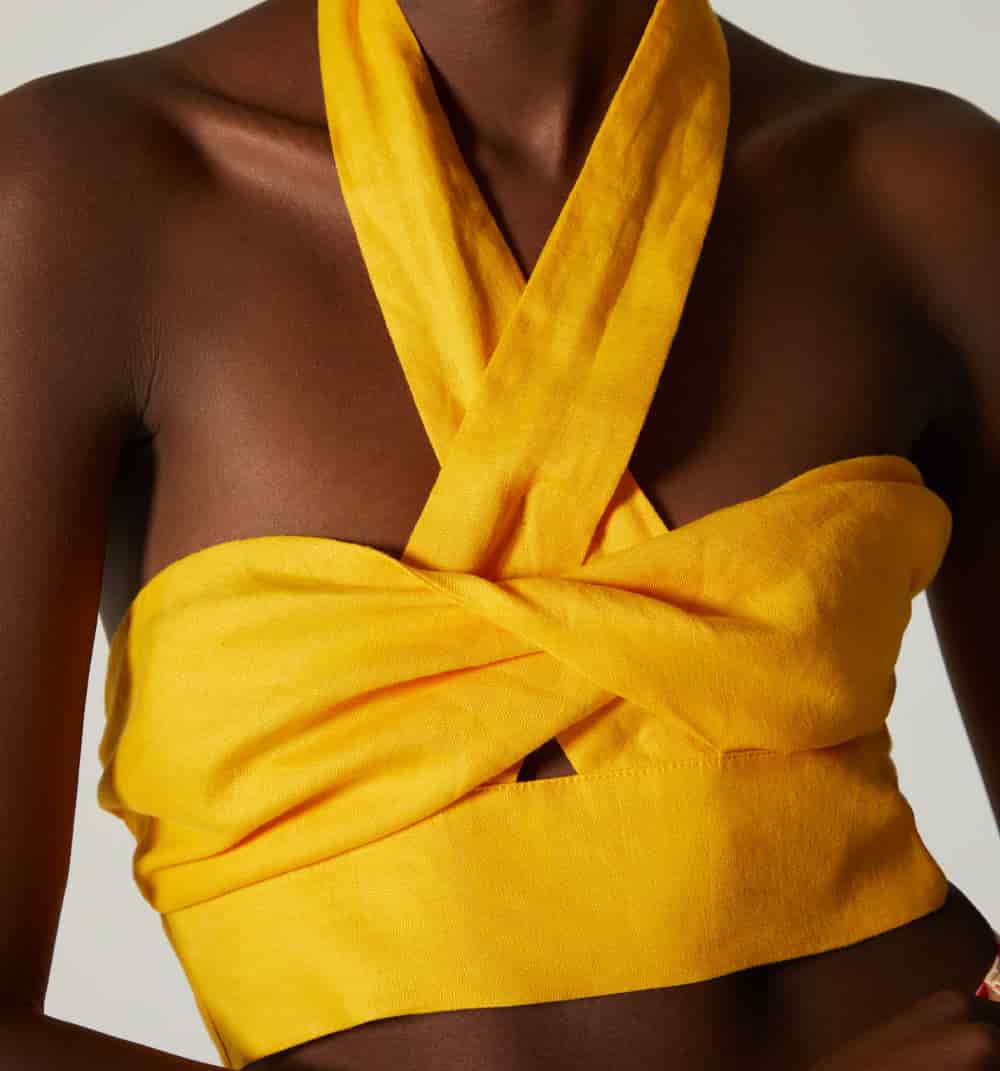 Blusa con entorche de amarrar - miniatura 2