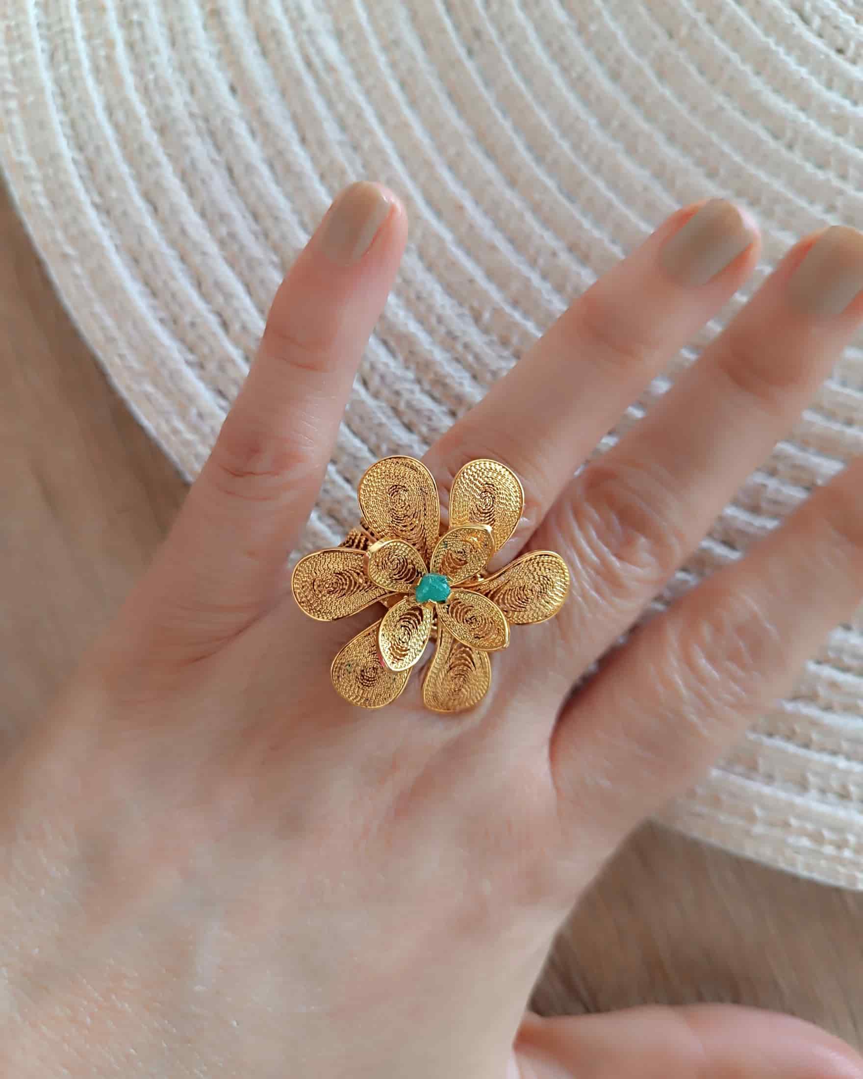 Anillo maxi en filigrana con esmeralda Belen - miniatura 5