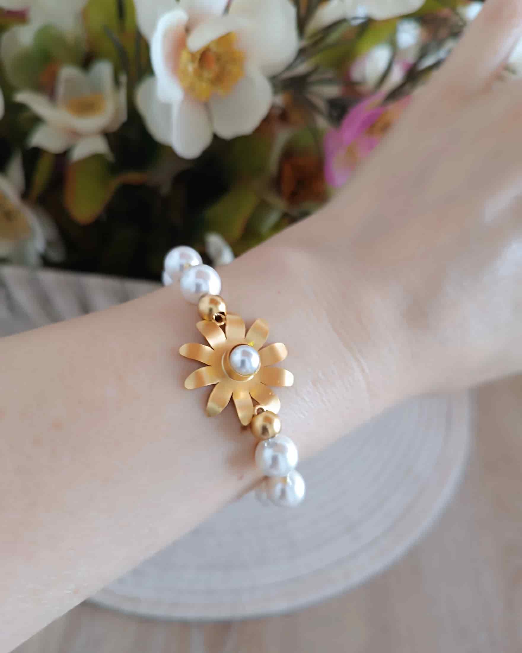 Pulsera de perlas Shell y flor Margarita - miniatura 4