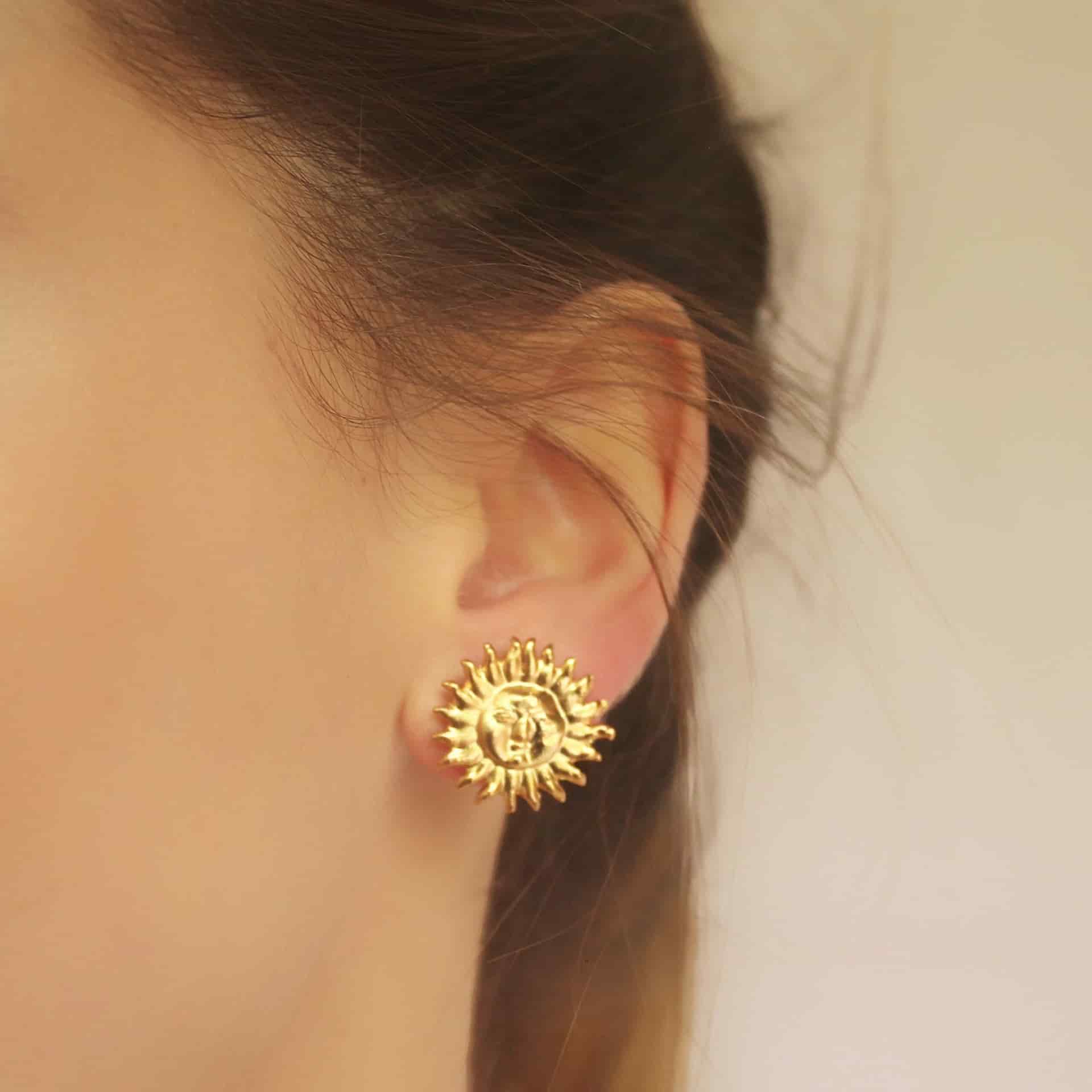 Aretes de sol con cara completa - miniatura 3