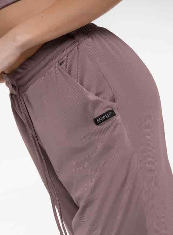 Pantalón casual en tela rib - PRECIO ESPECIAL - miniatura 2