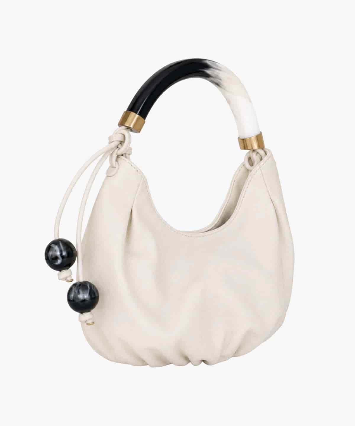 Loulou in Leather - miniatura 2