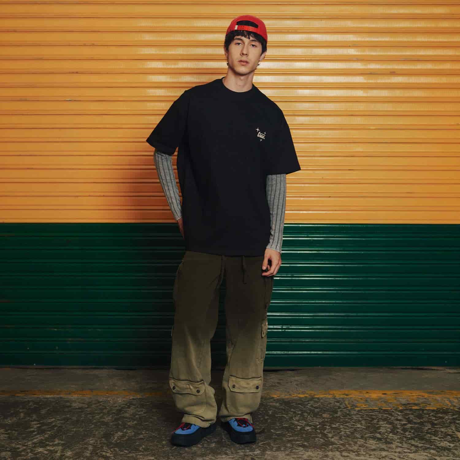 Latinos Oversized T-Shirt - Black - miniatura 3