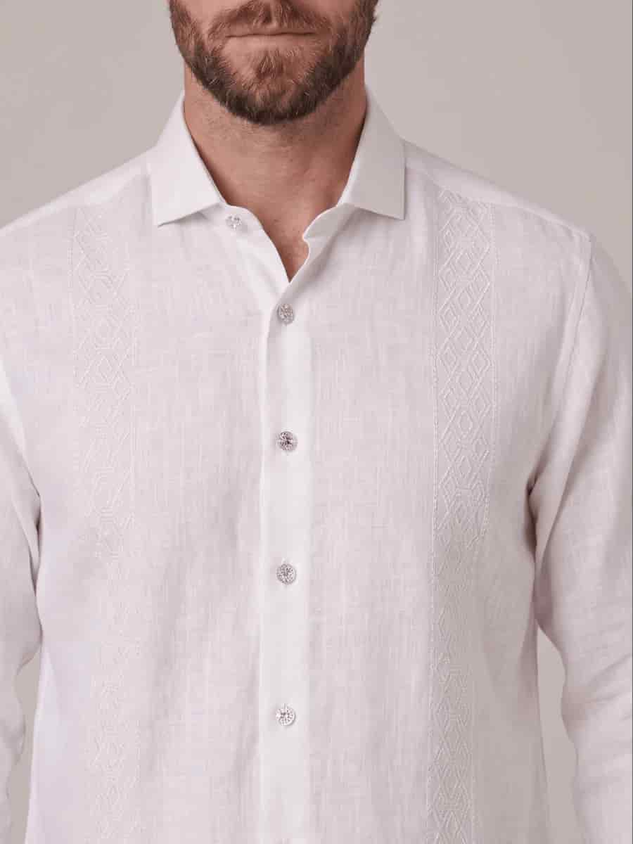 Guayabera en lino bordada manga larga para hombre Jon Sonen 010125066 - miniatura 3