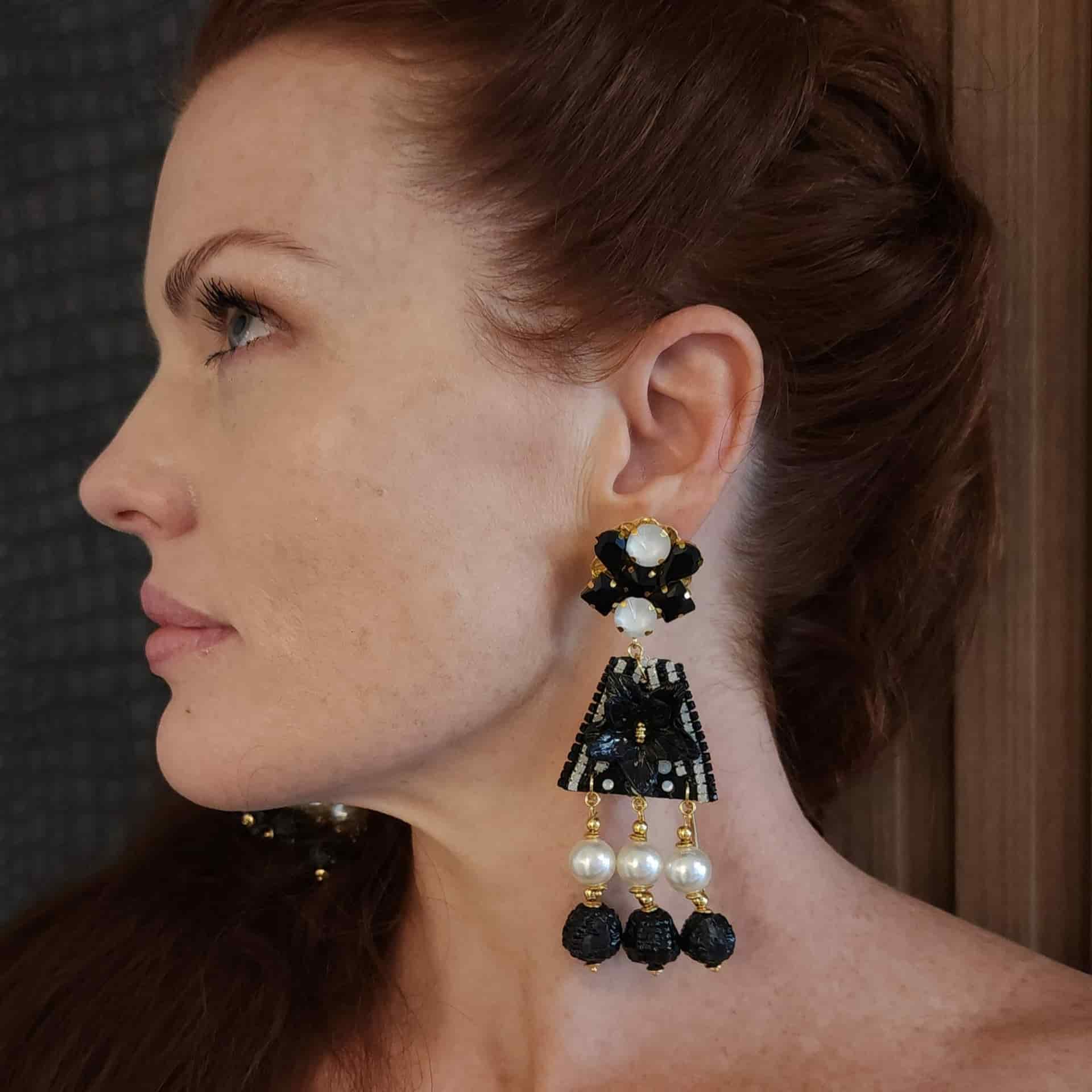 Fiber Triangle Black & White Earrings - miniatura 2
