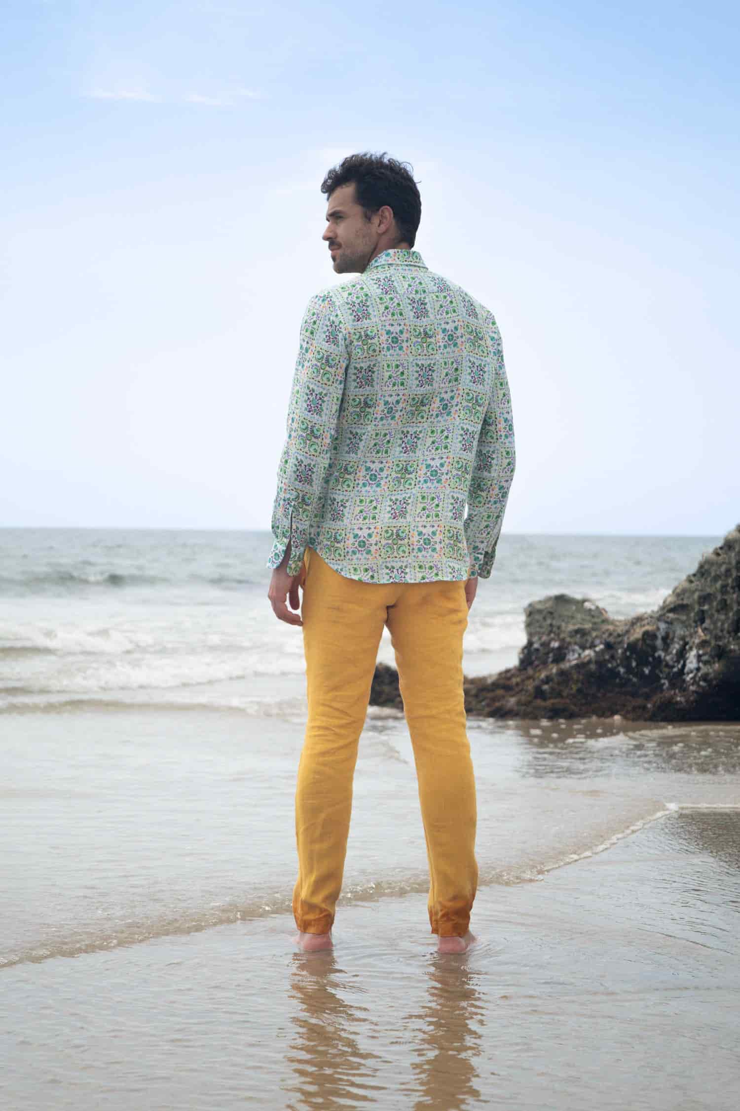 Men's linen shirt green suzani - miniatura 4