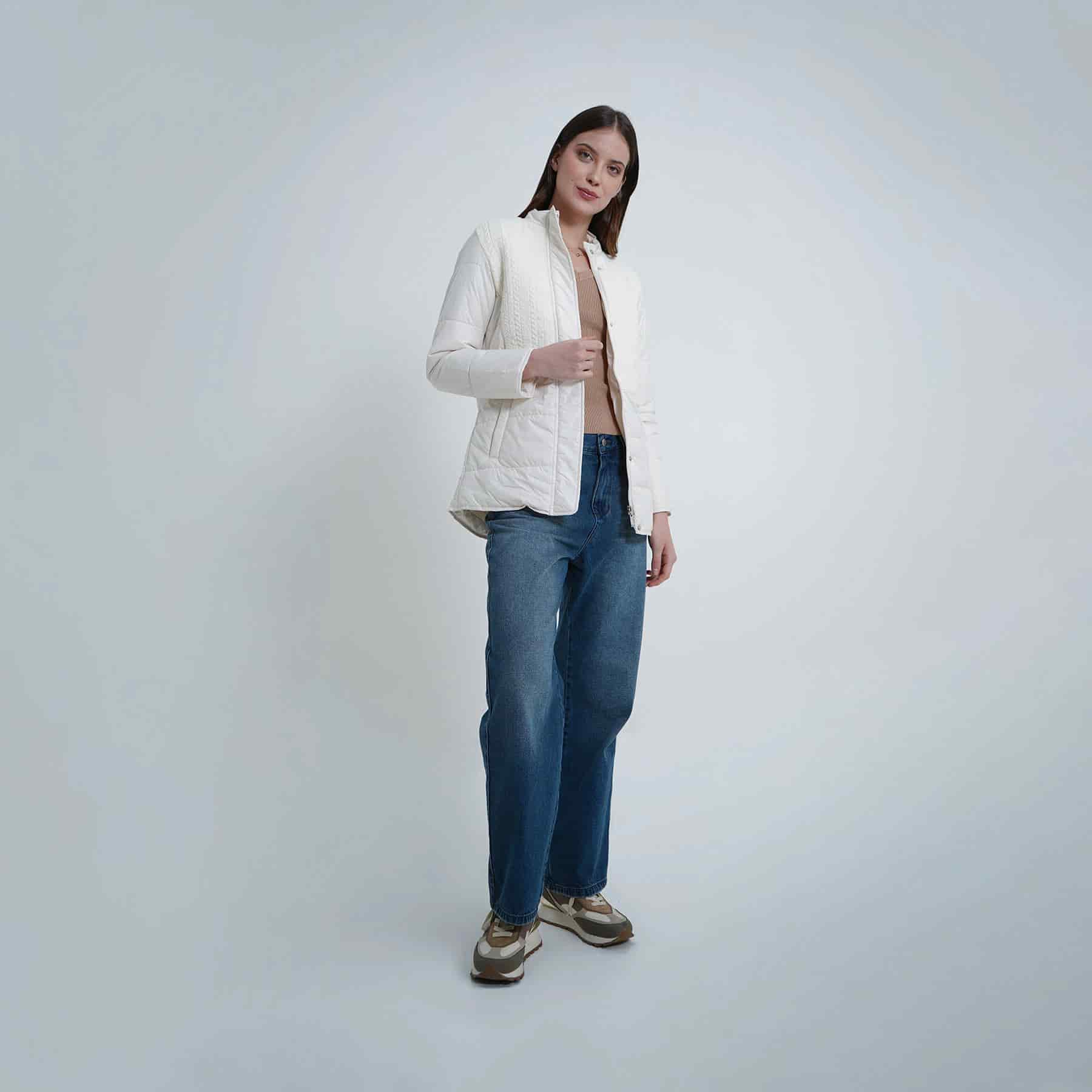 Chaqueta acolchada cuello alto con tejido - miniatura 10