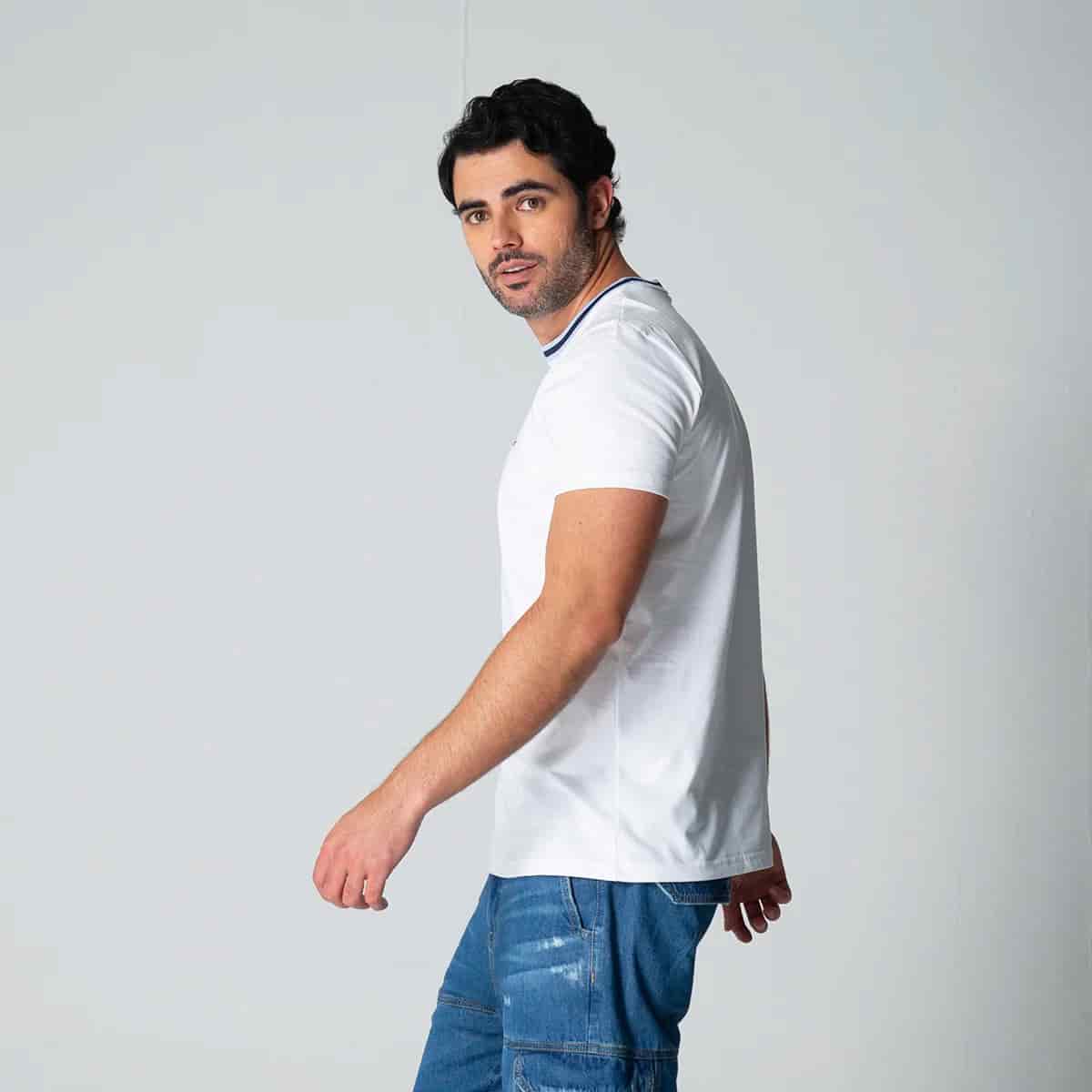 Camiseta Regular Basica Guiose - miniatura 3