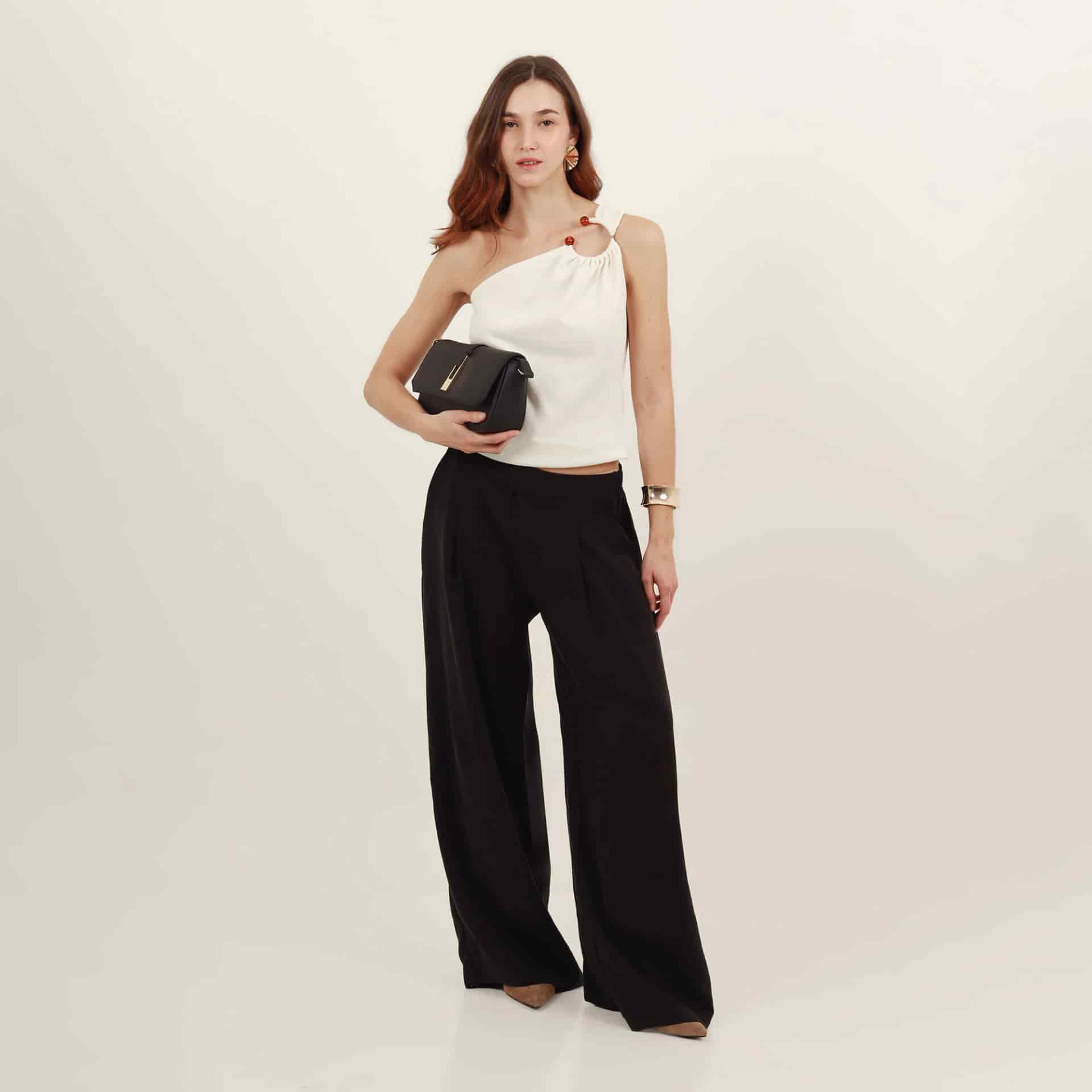 Blusa top tejido cuello asimétrico con hombro descubierto - miniatura 8