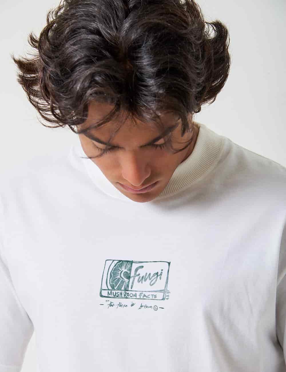 Camiseta Oversize Micelio crudo Unisex - miniatura 3