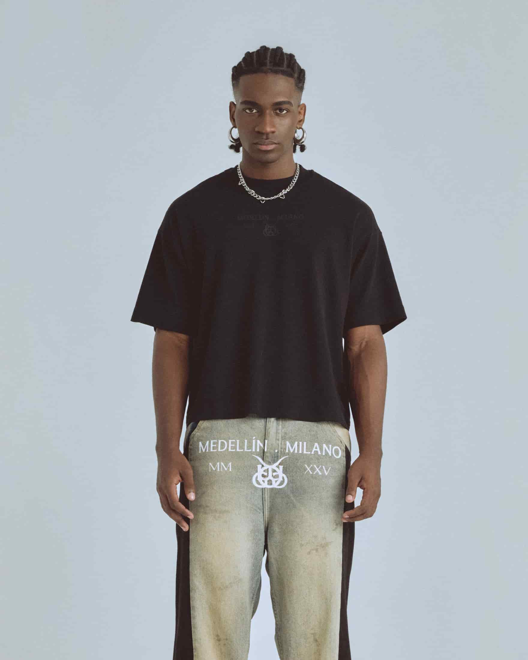Santa Unión Basic Boxy Fit Tshirt Black - miniatura 2