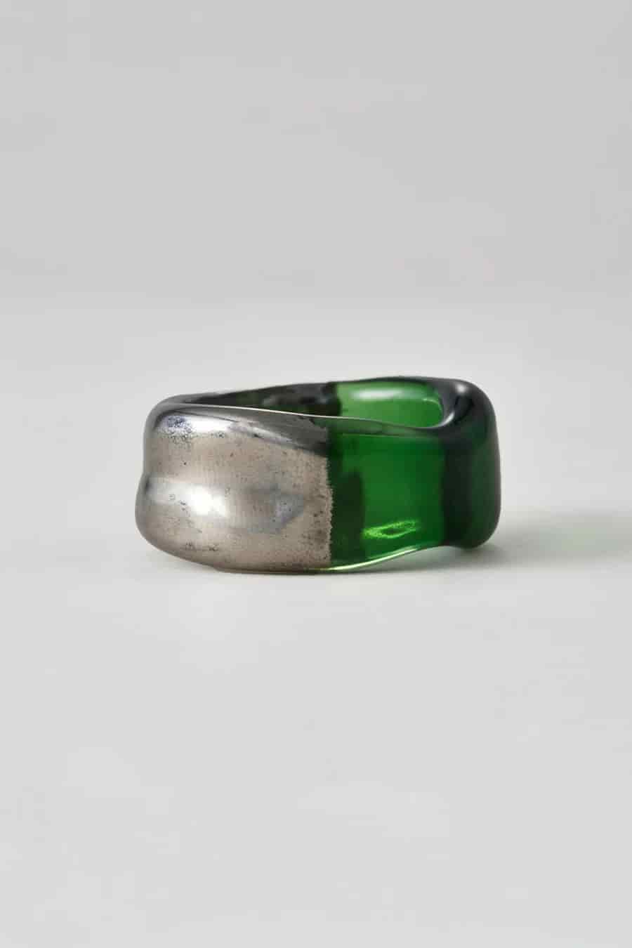 Anillo esmeralda en vidrio y oro blanco - miniatura 5