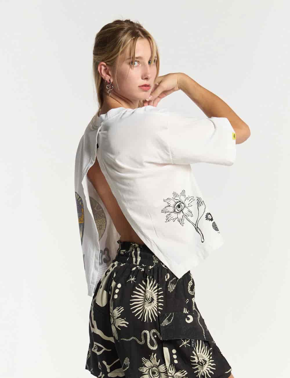 Camiseta Oversize Ucayali crudo Mujer - miniatura 3