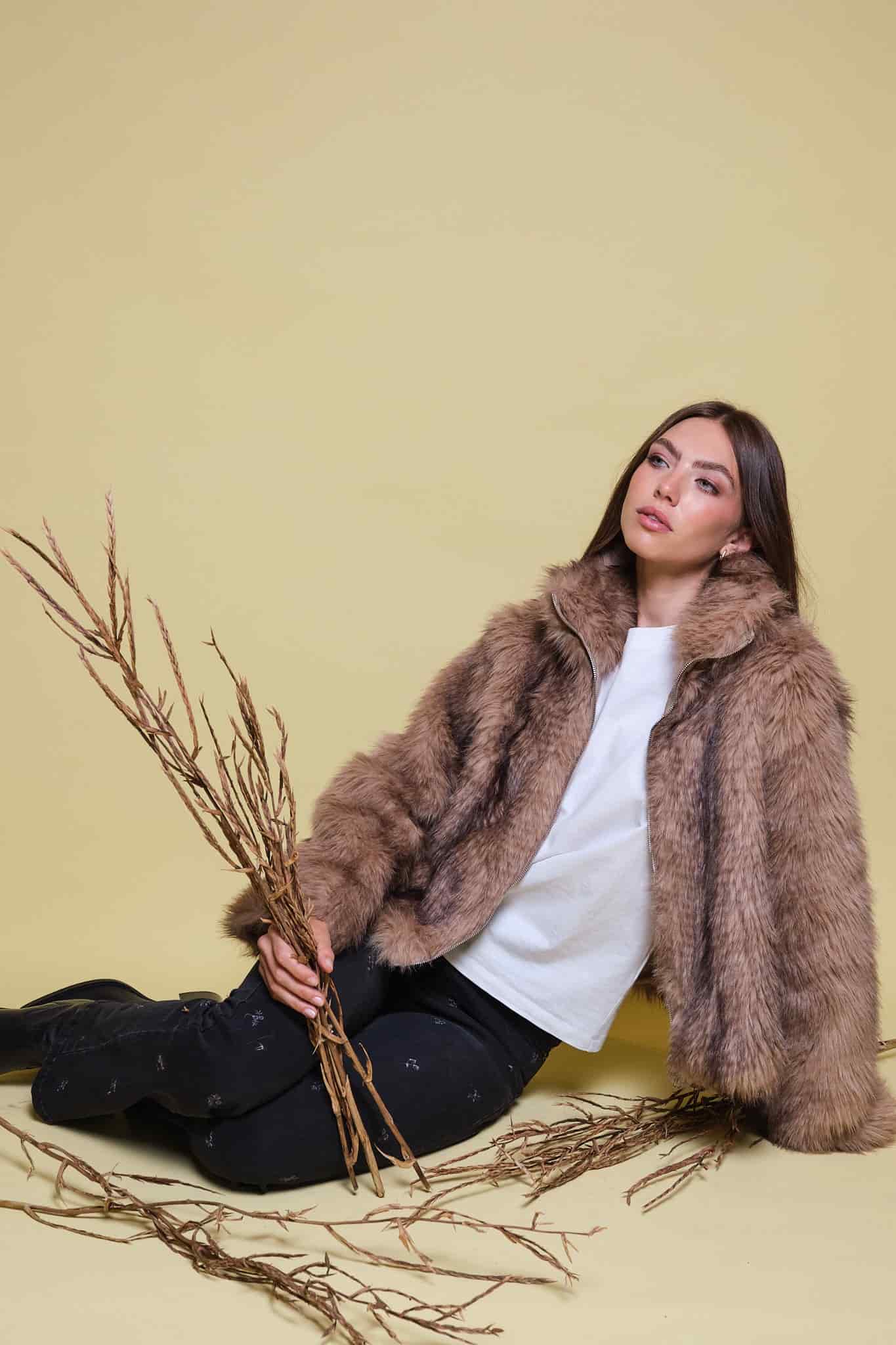 CHAQUETA FAUX FUR CUELLO FUNNEL - miniatura 3