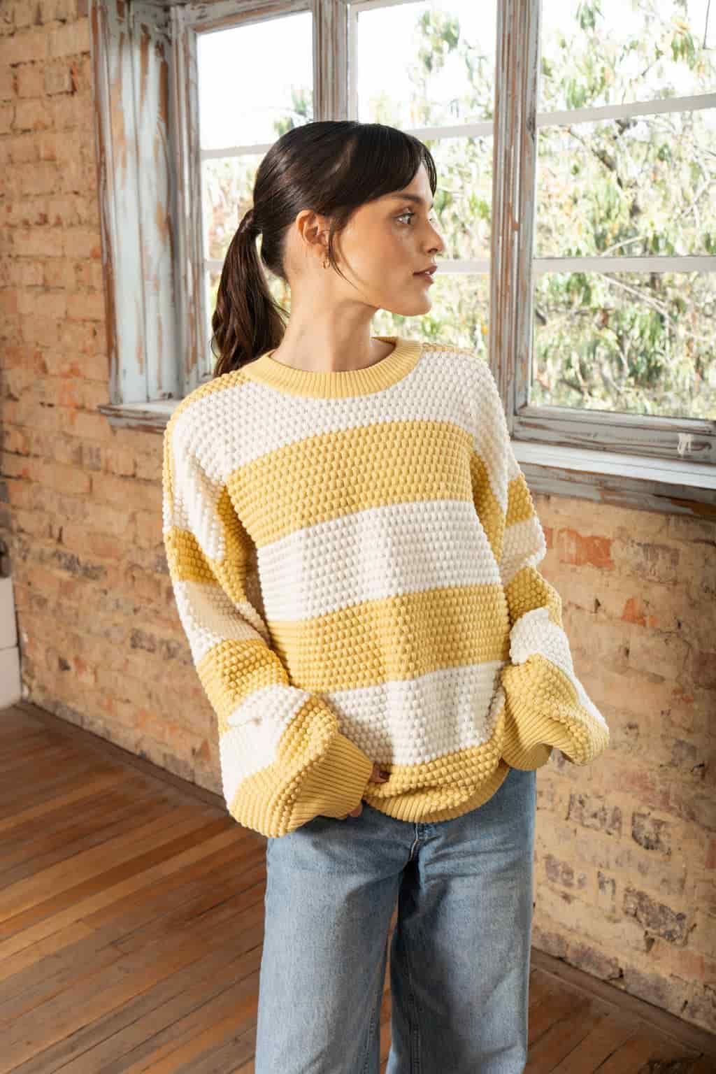 Sweater Bolitas Amarillo y Crudo - miniatura 3