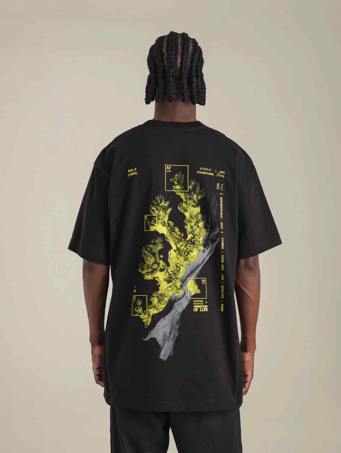 PRISMA BLACK T-SHIRT - miniatura 9