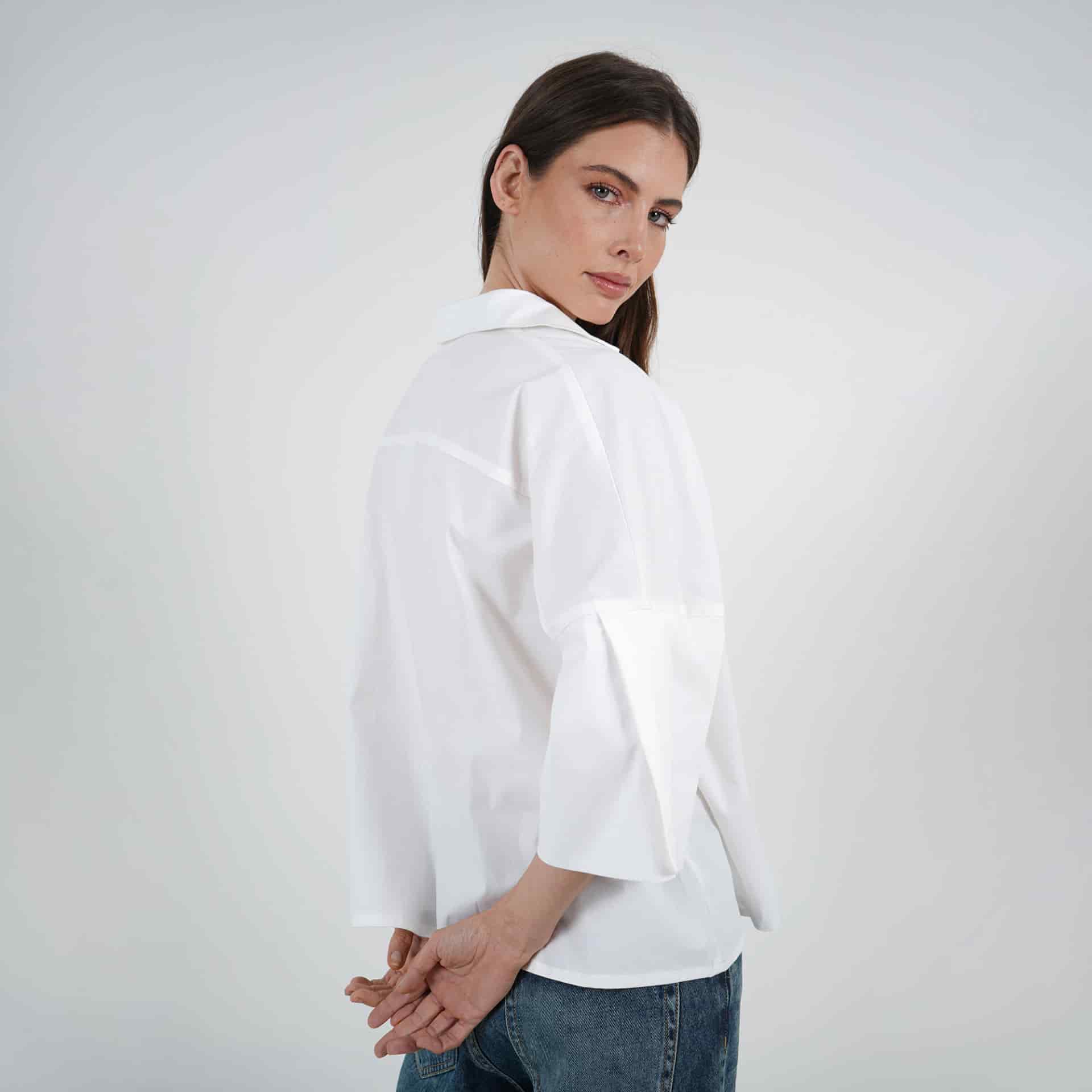 Blusa oversize abierta cuello camisero manga 3/4 - miniatura 3