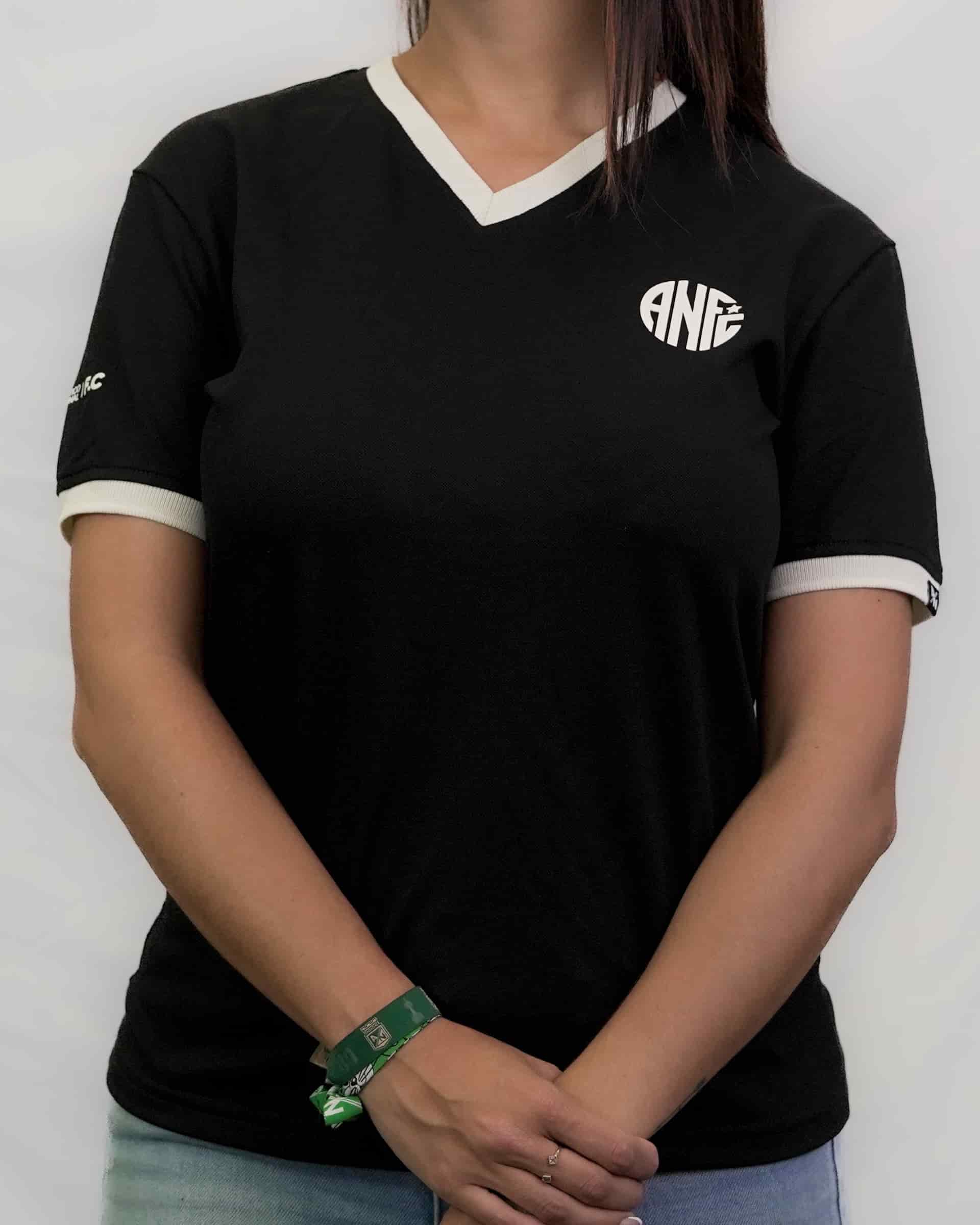 CAMISETA NEGRA ANFC MUJER - miniatura 3