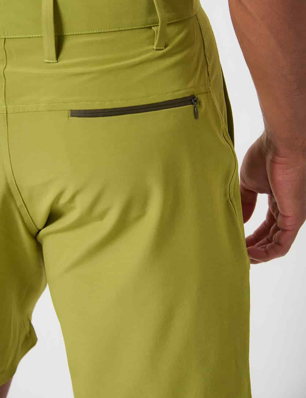 Recess Short 18" Verde pistacho para Hombre - miniatura 4
