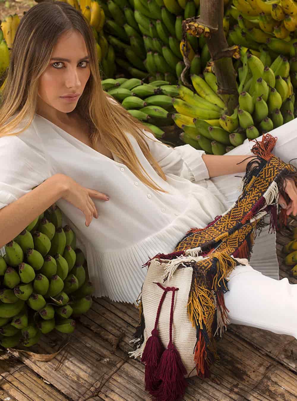 Mochila Wayuu Kamsa Beige - miniatura 2