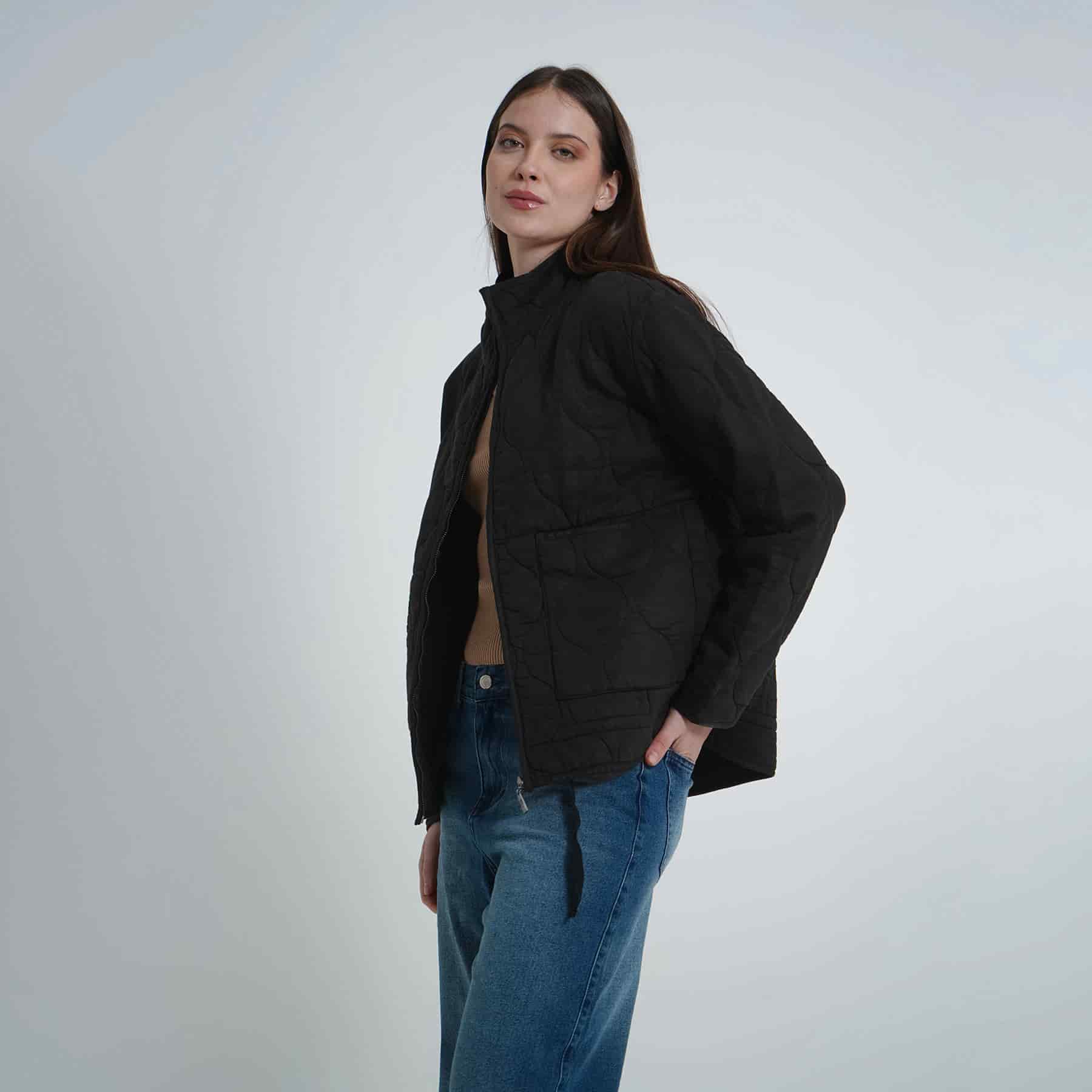 Chaqueta acolchada manga larga cuello alto con bolsillos de parche - miniatura 13