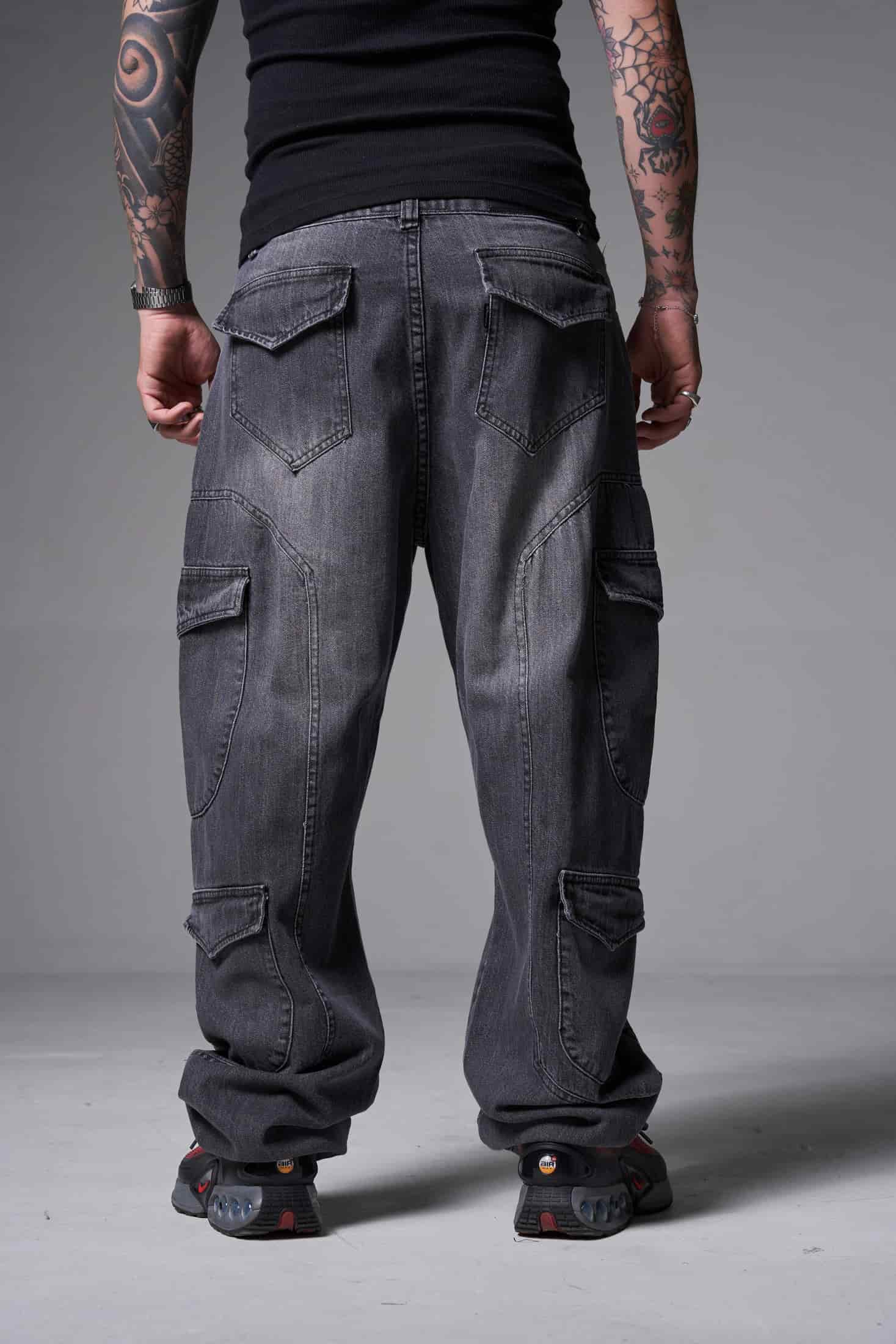 JEANS BAGGY 8 BOLSILLOS PARCHE GRIS OSCURO - miniatura 5