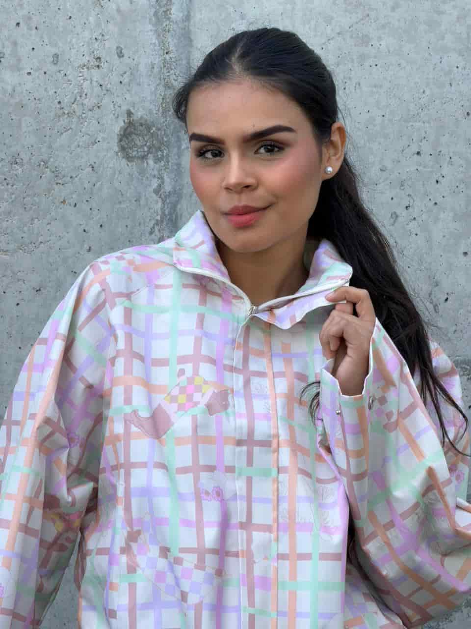 Chaqueta Boxy Crema - miniatura 4