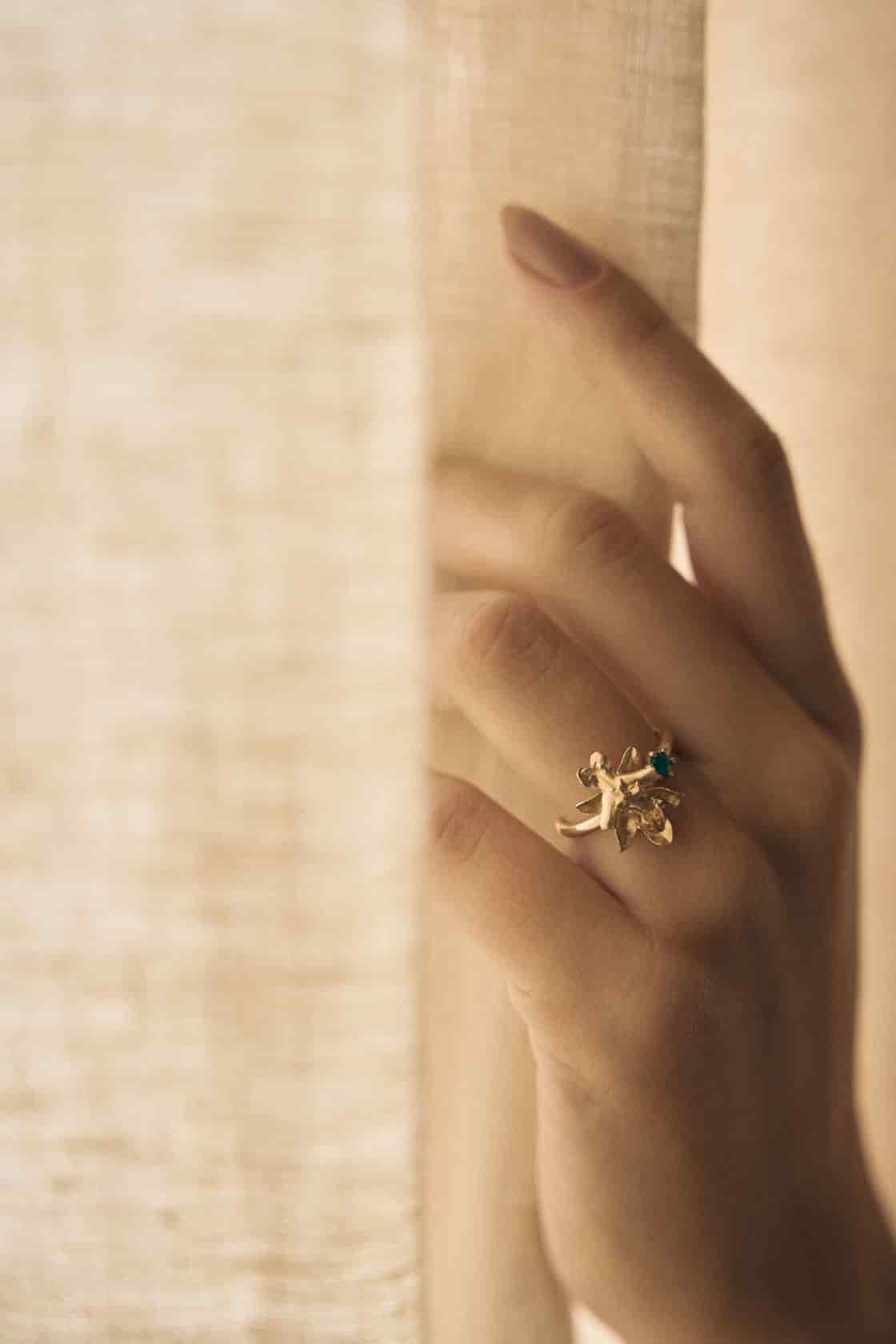 SIGMATOXTALIS ORCHID RING WITH EMERALD - miniatura 2