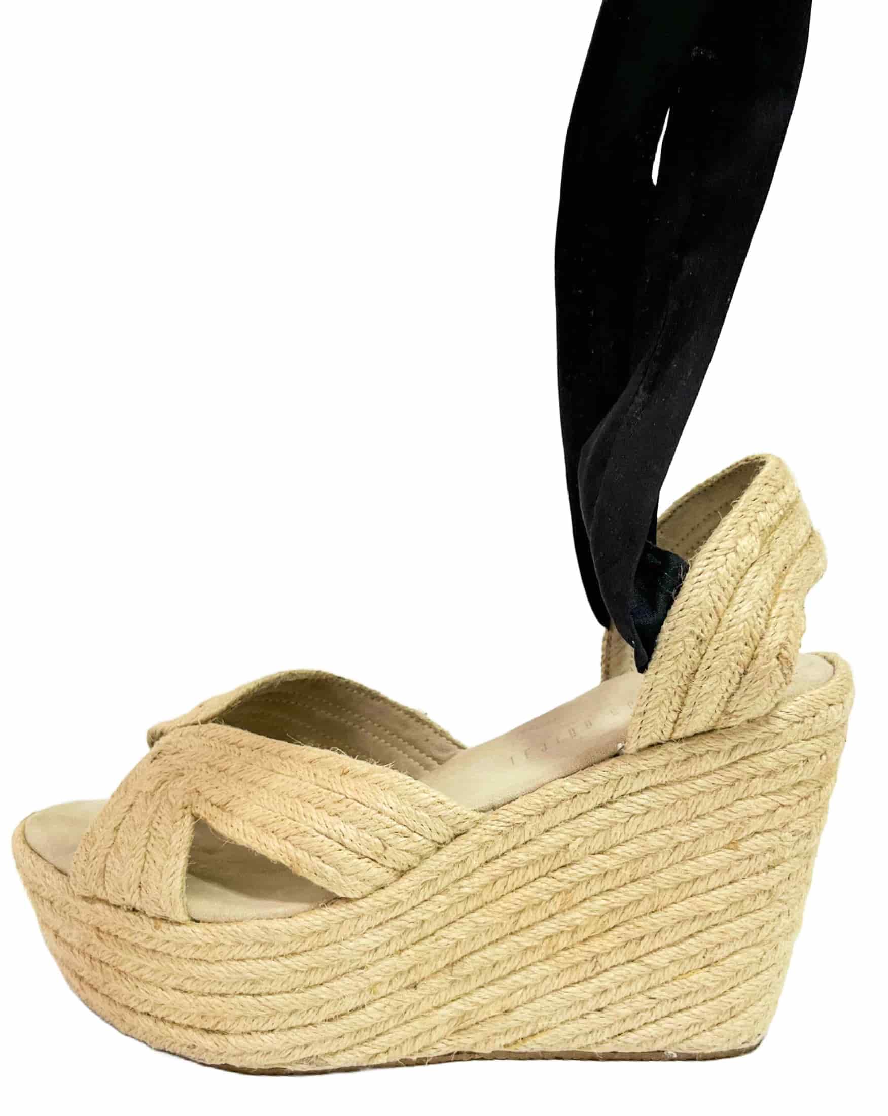 White Ankle Strap Wedges Size 39 - miniatura 1