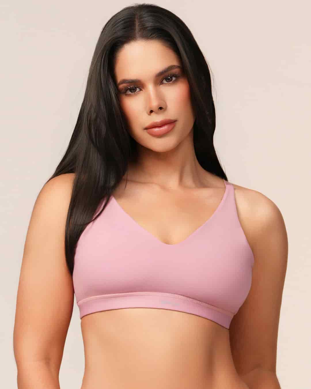 Top Prehormado en Microfibra con Almohadillas Removibles y Broche Ref. 450 - miniatura 6