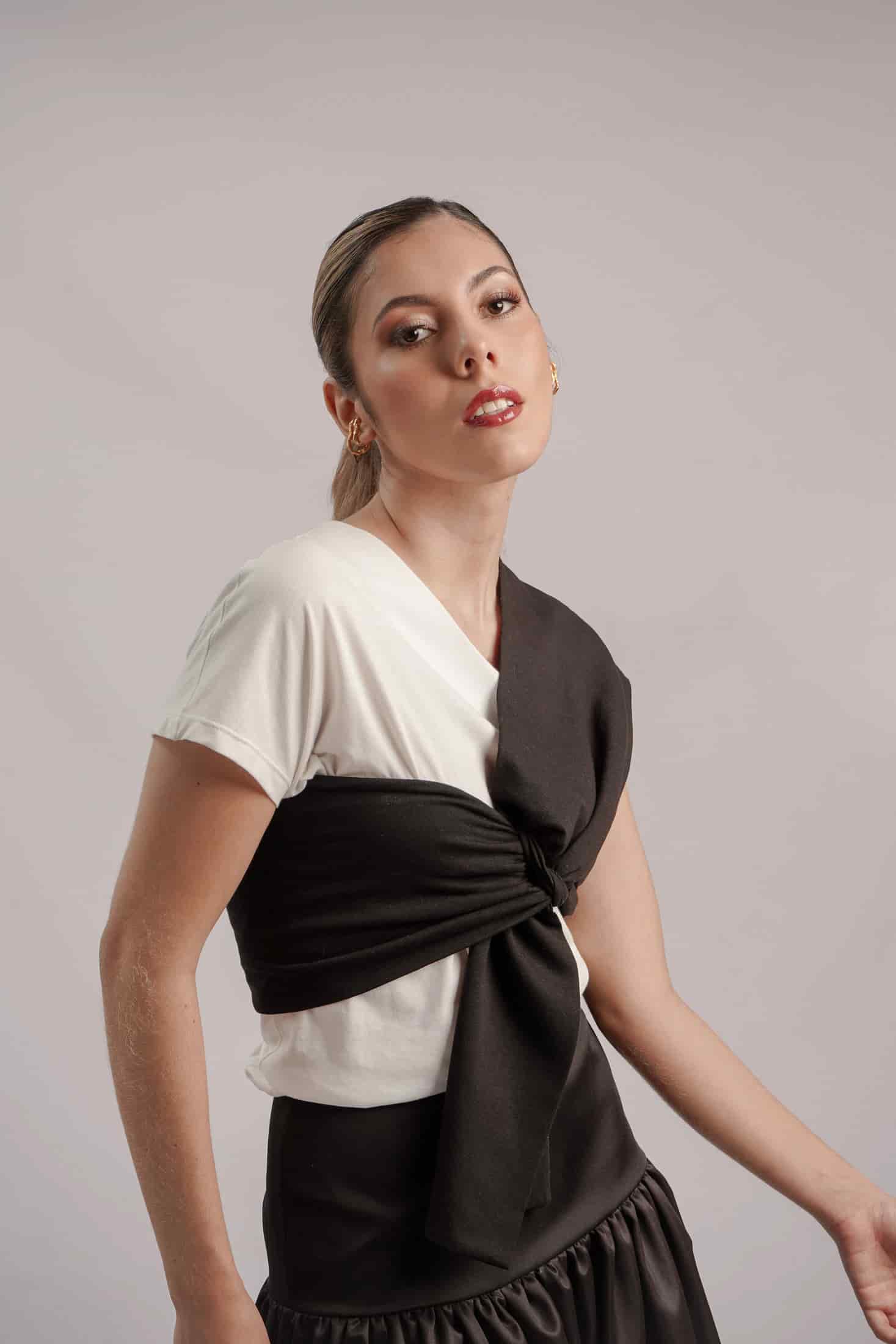 T-SHIRT BOW BLACK AND WHITE - miniatura 3