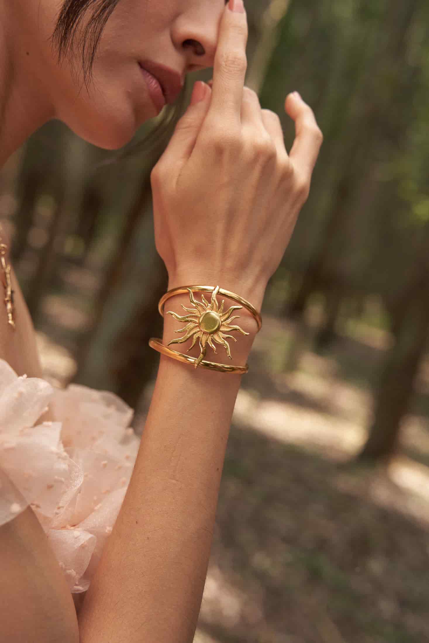 Brazalete el sol - miniatura 1