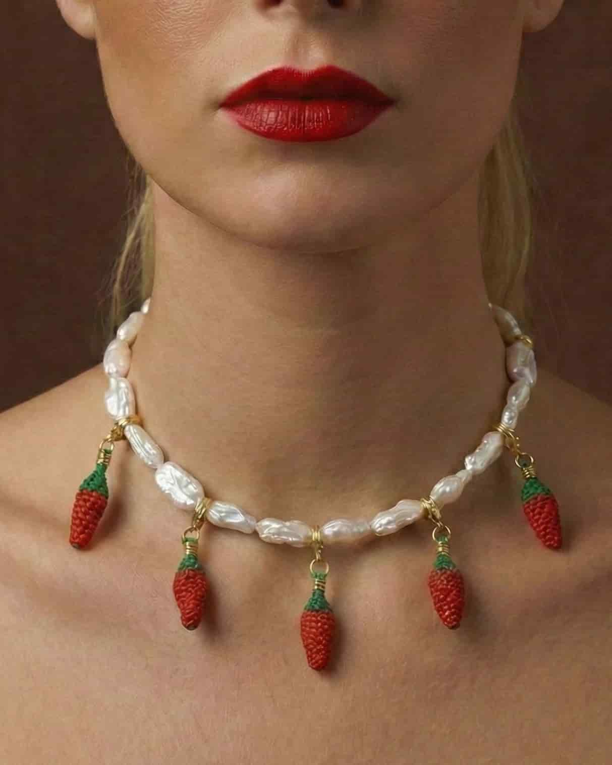 Spicy Chilli Pearl Necklace + Removable Charms - miniatura 1