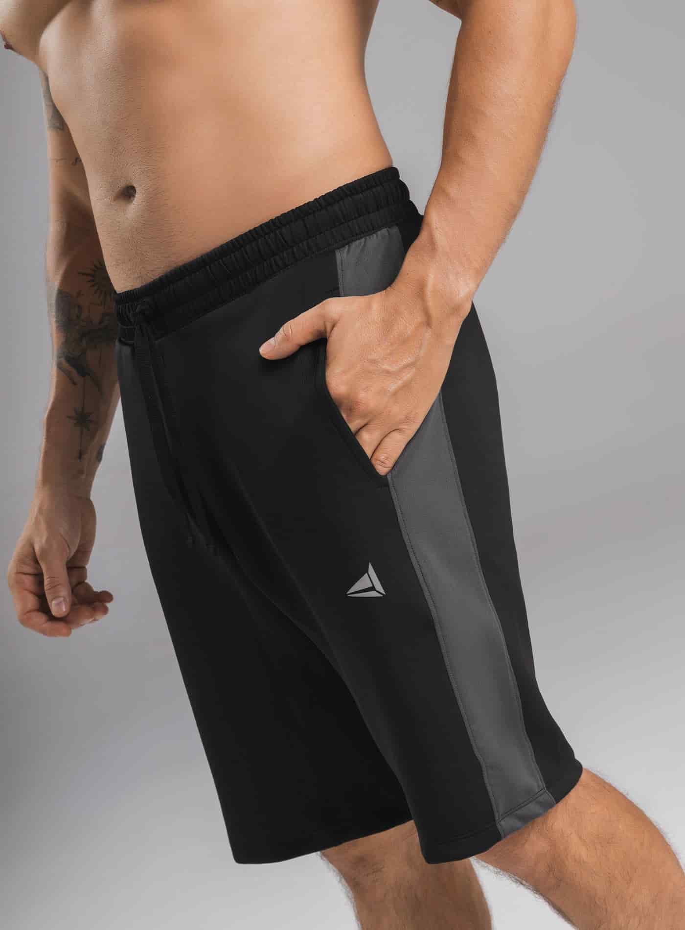PANTALONETA DEPORTIVA EN TELA BURDA - miniatura 2