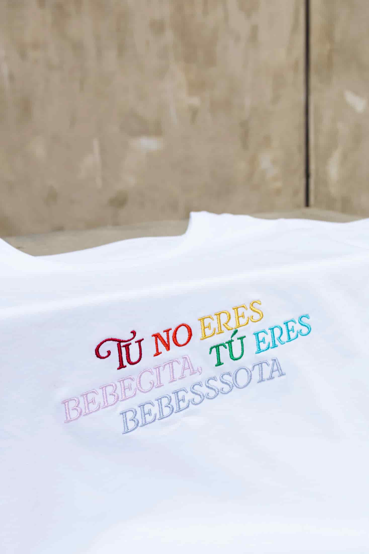Bebesota Embroidered Cropped Tee - miniatura 4